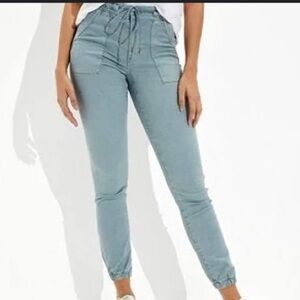 American Eagle Joggers